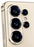 02-camera-detail-white-background